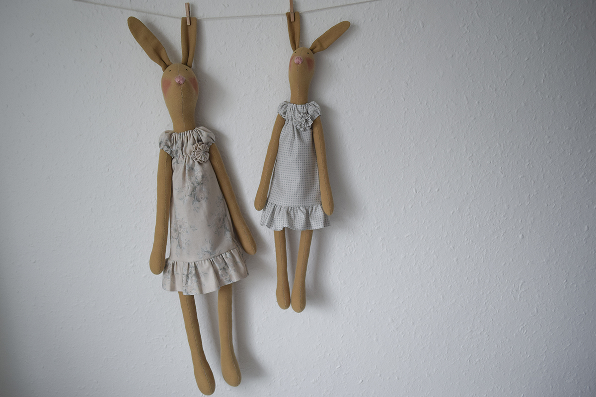 Tilda-hare-mother-and-child-5